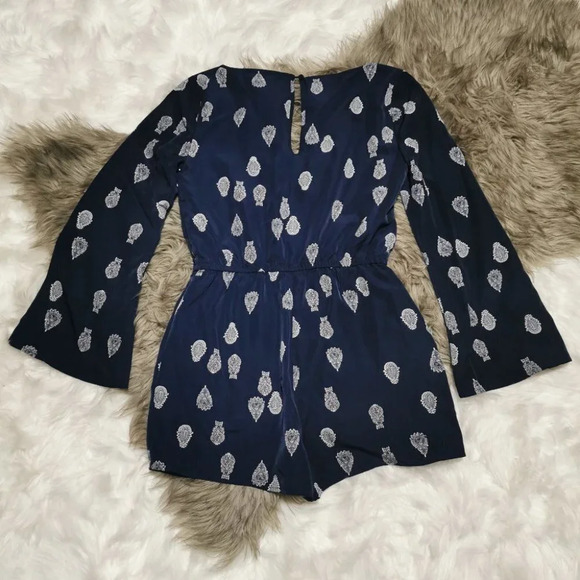 Anthropologie Cupcakes & Cashmere Bell Sleeve Romper - Picture 6 of 6